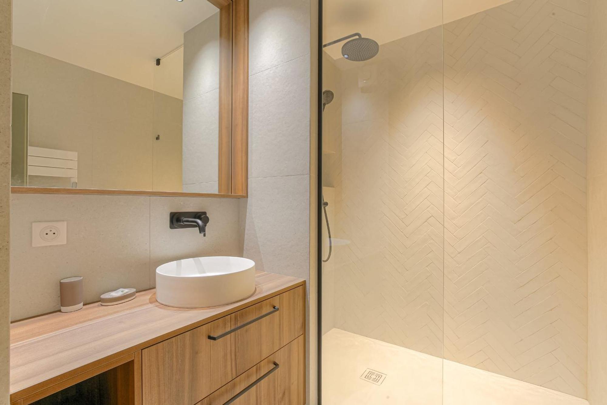 Ferienwohnung Luxe Et Design Avec Parking Gratuit Lyon Exterior foto